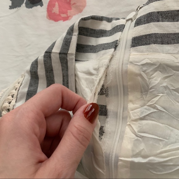 Anthropologie Pencil Skirt with Lace Detail - Picture 6 of 6